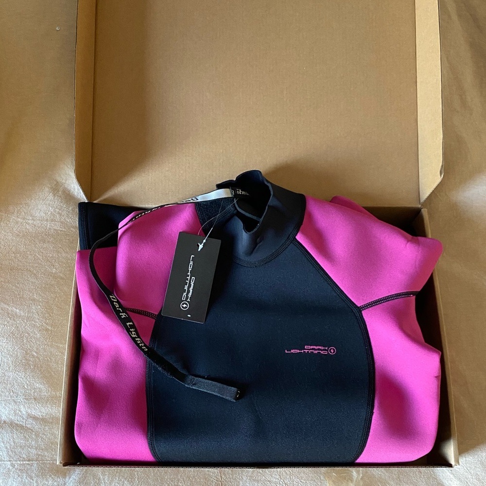 Dark Lightning Rose Wetsuit